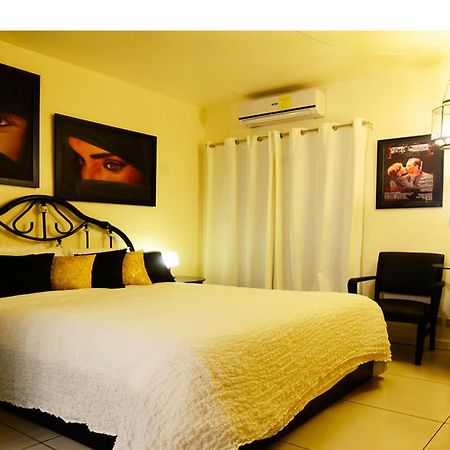 Casa Amapola Manila Bed & Breakfast Taguig Exterior photo